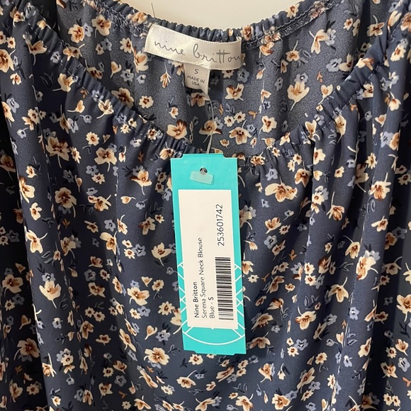 NWT. Nine Britton - Picture 3 of 4